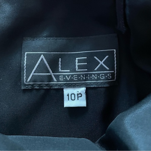 Alex Evenings Black Floral Mesh Overlay A Line Tulle Dress 10 Whimsigoth Formal - Picture 7 of 10